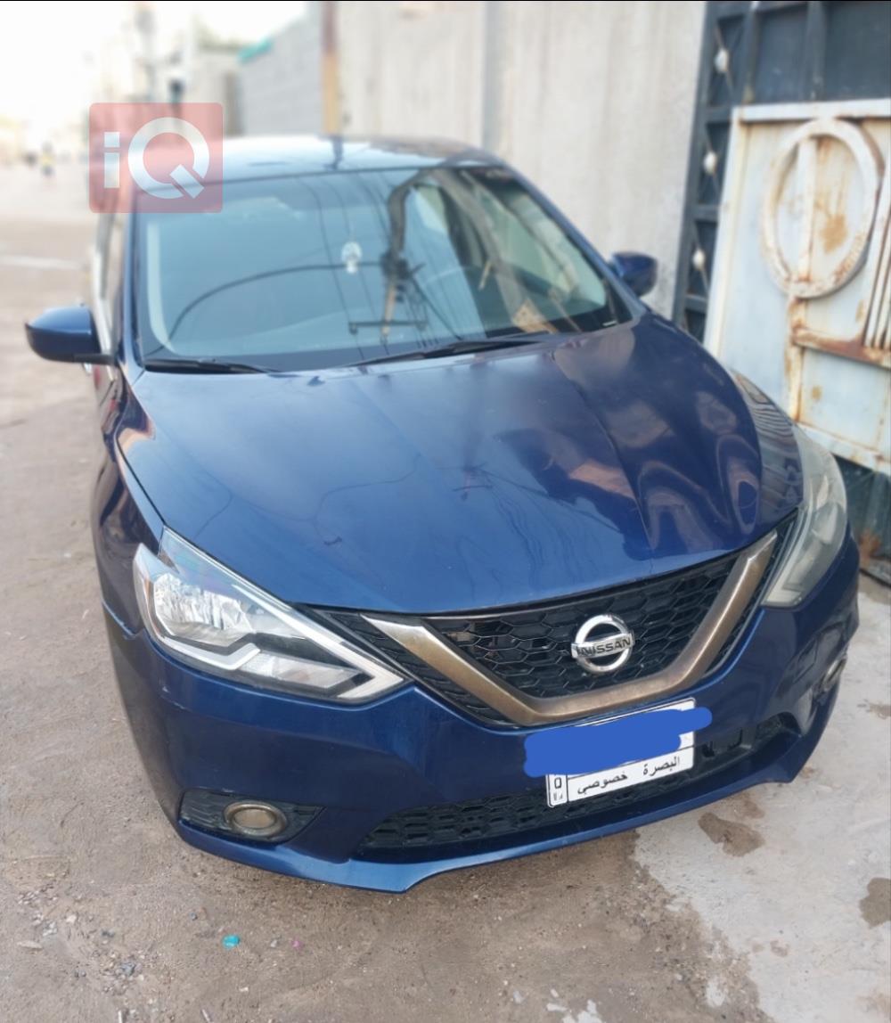 نیسان سێنترا